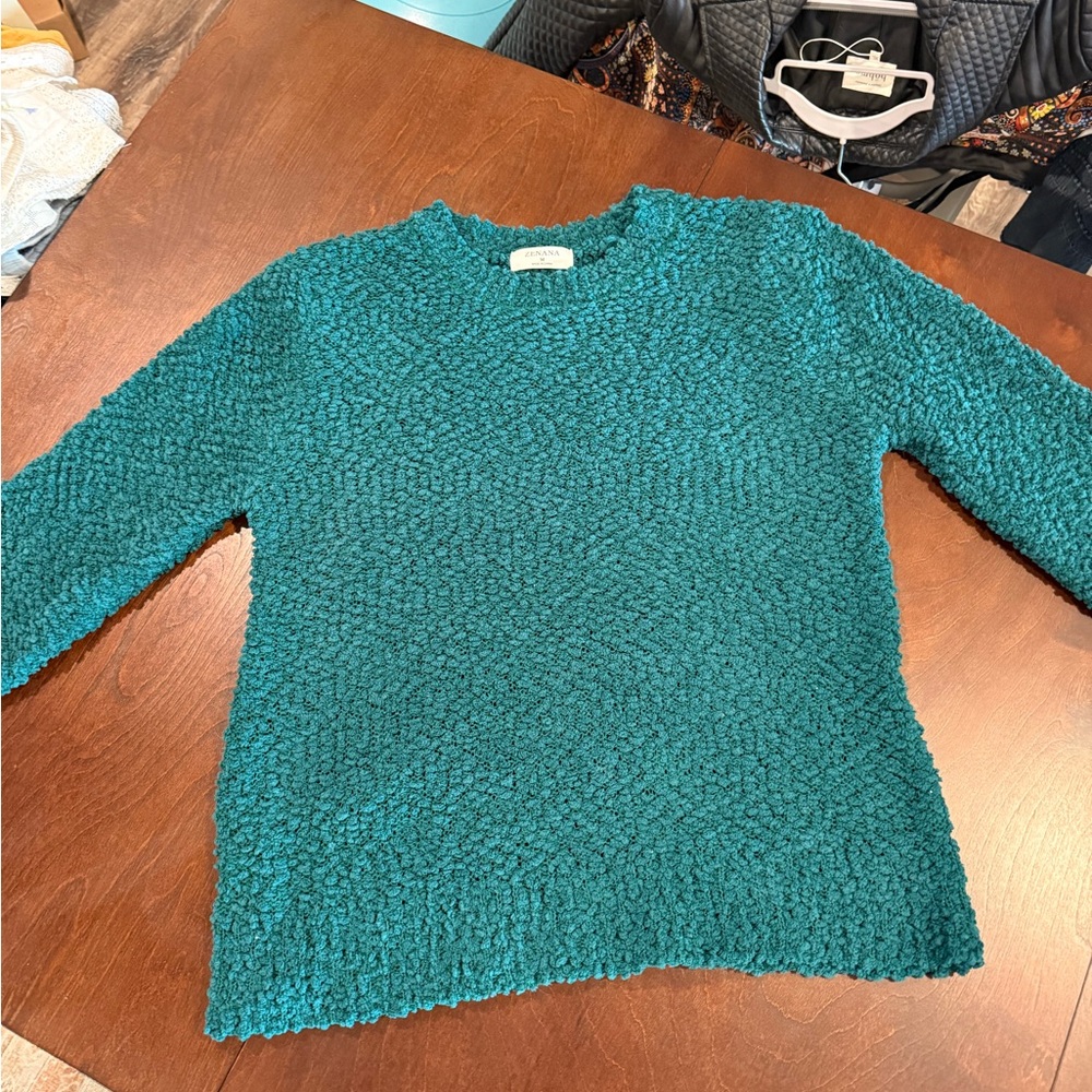 Zenana Outfitters Women's Deep Green Sweater
